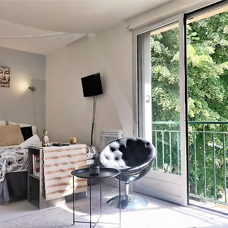 Le Trianon ~ Ideal Couple ~ Lumineux & Calme Apartmán Pau